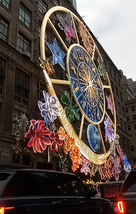 Saks1.jpg
